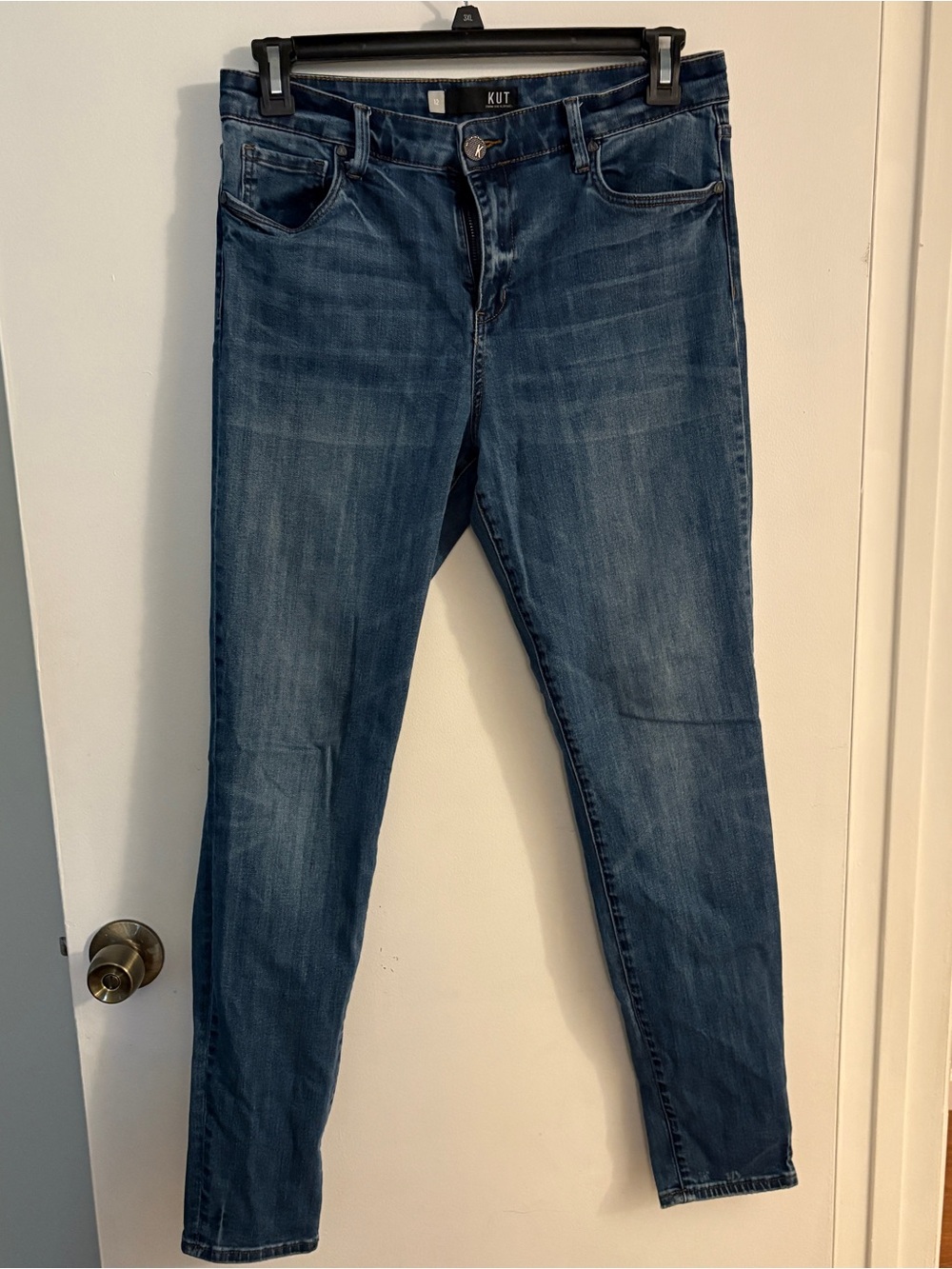 Kut from the Kloth MIA Skinny Jeans